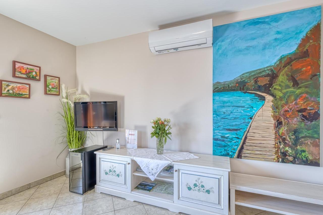 Apartments Apart بليد المظهر الخارجي الصورة