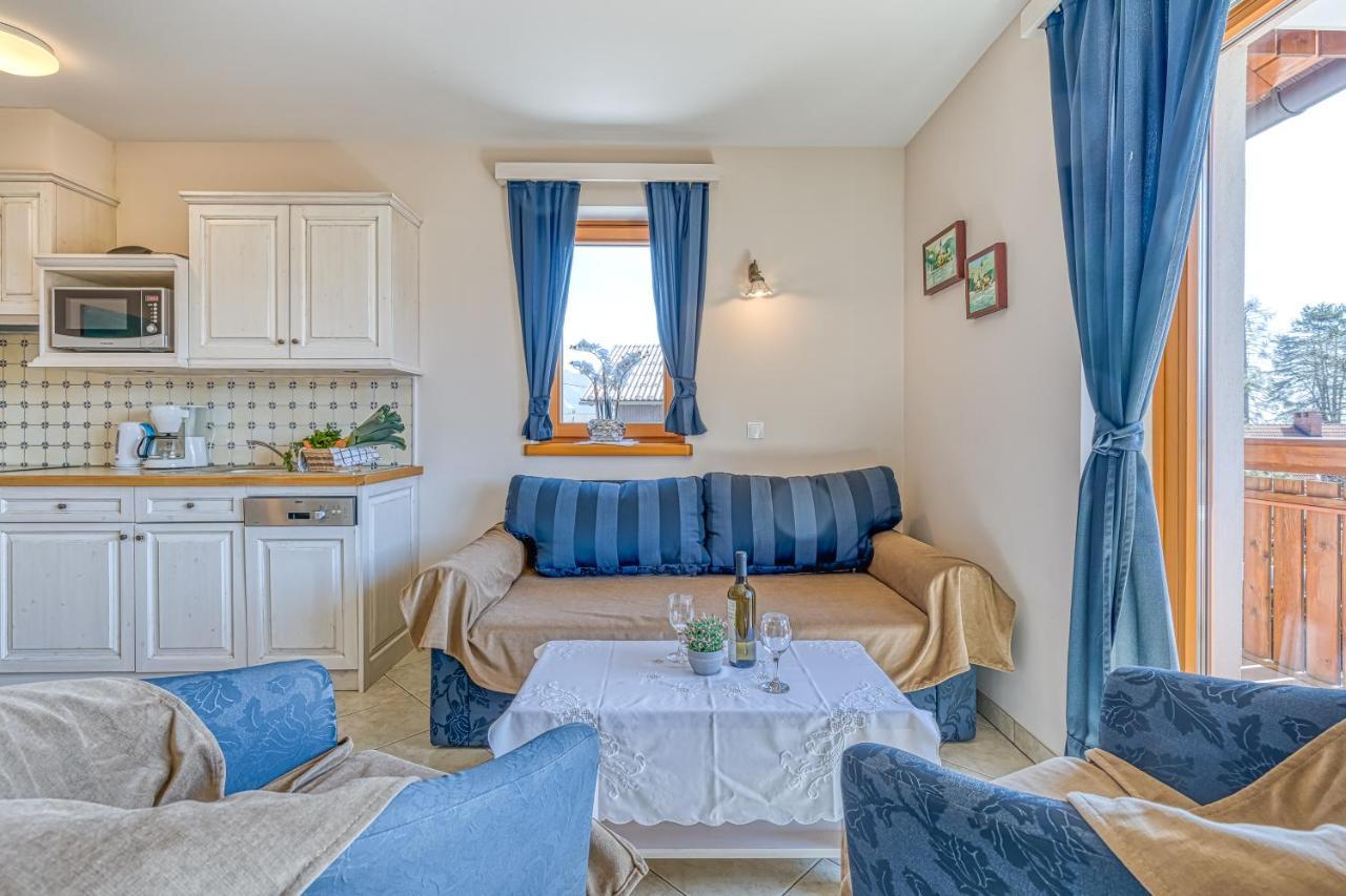 Apartments Apart بليد المظهر الخارجي الصورة